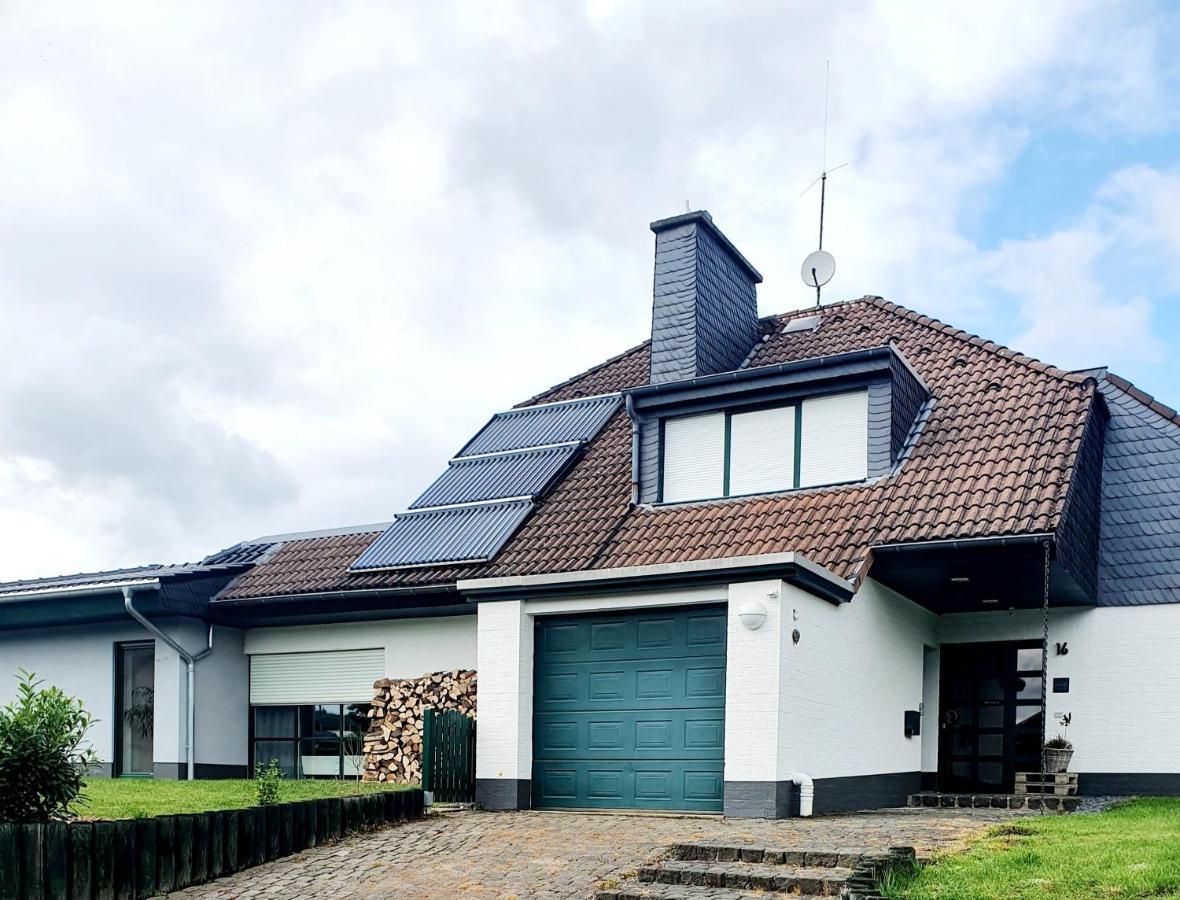 Fewo Eifelhoehe Kelberg Exterior foto